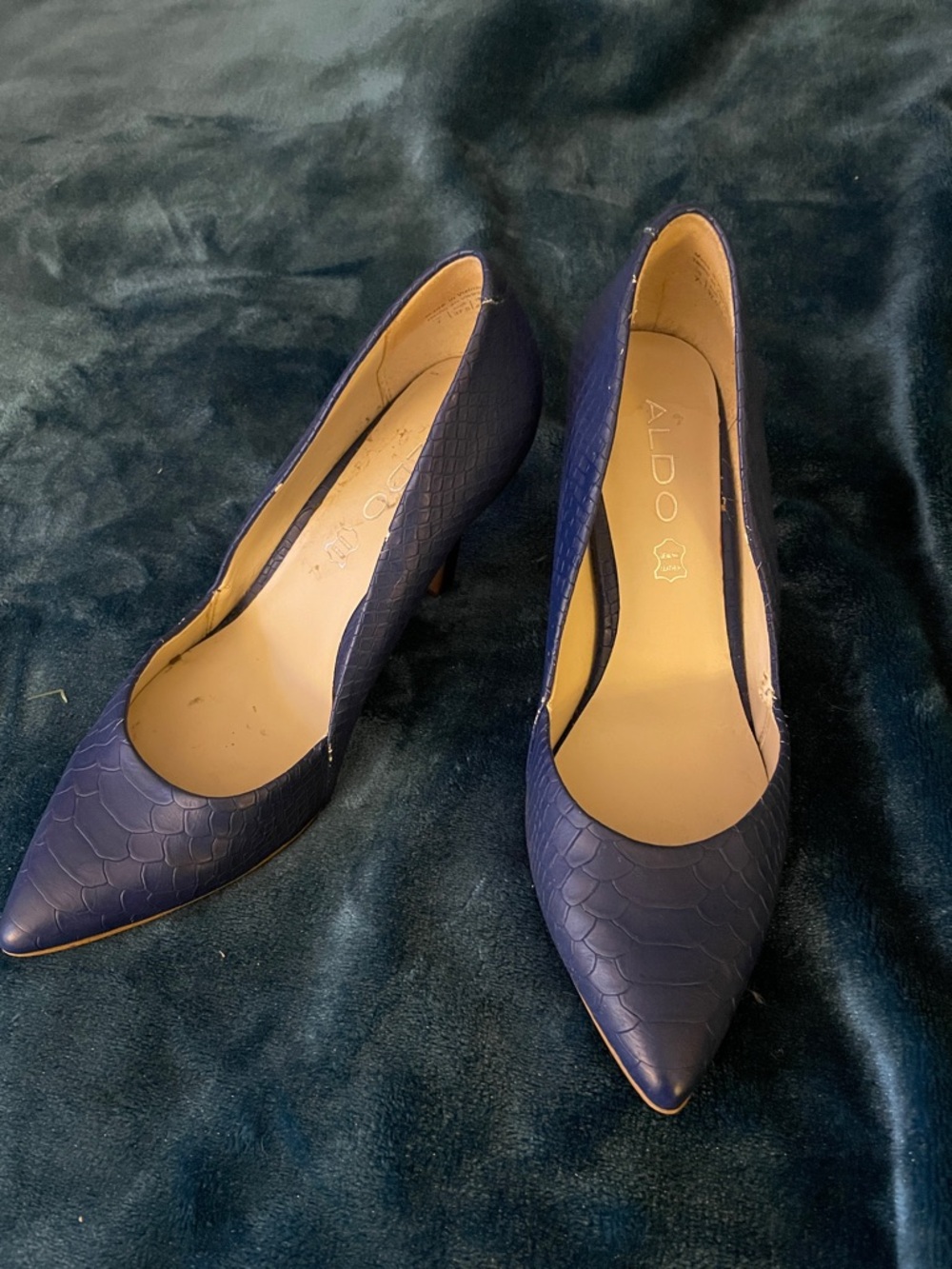 ALDO Navy Textured Pointed Toe Heels